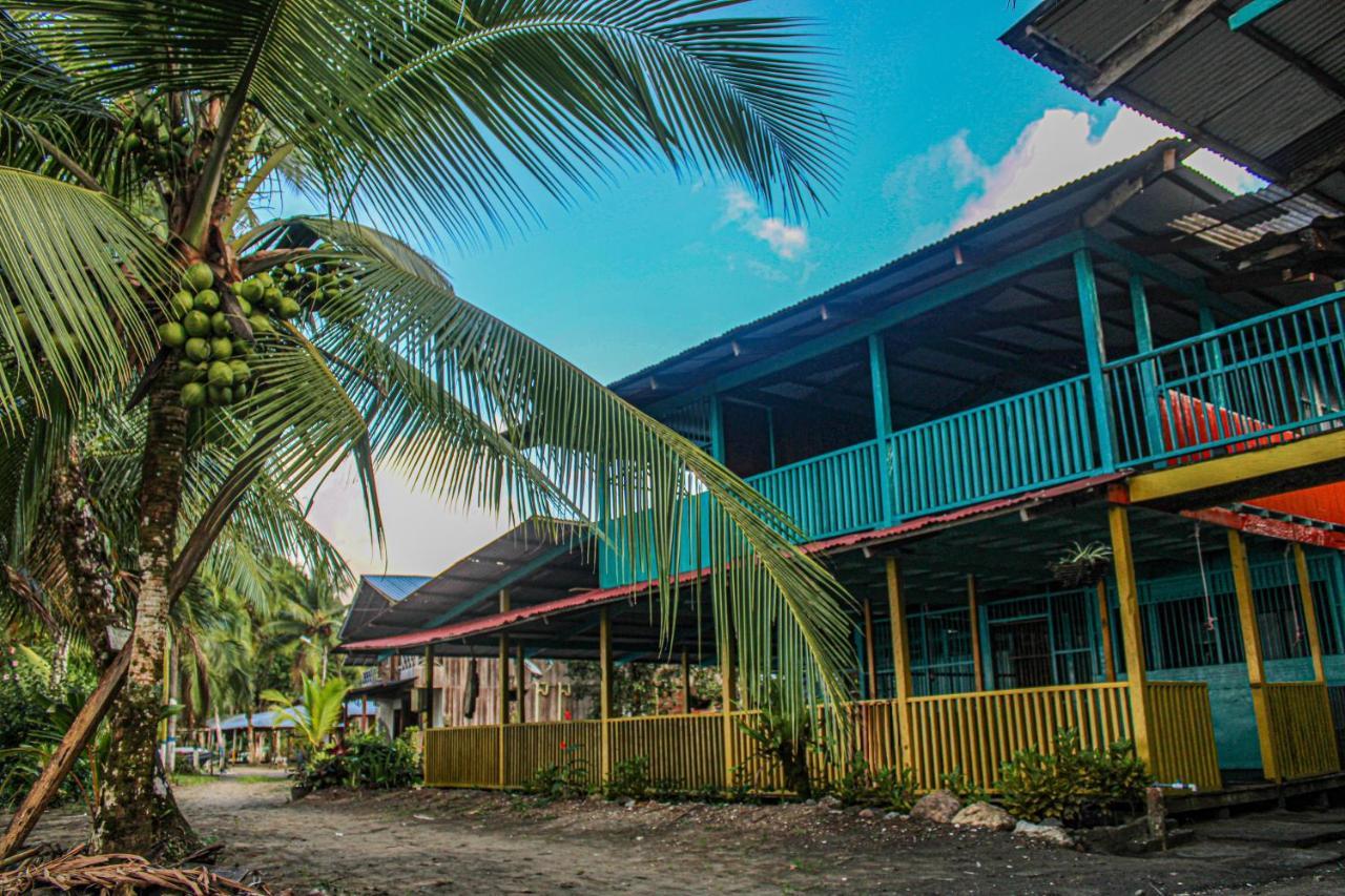Refugio Mr Jerry Eco House Bahia Solano Exterior foto